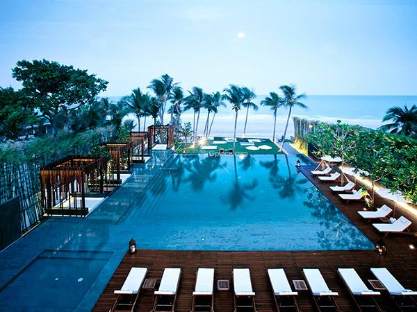 โรงแรมและรีสอร์ท